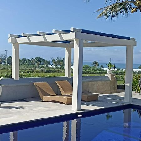 Medewi Manor Aparthotel Airsatang Εξωτερικό φωτογραφία