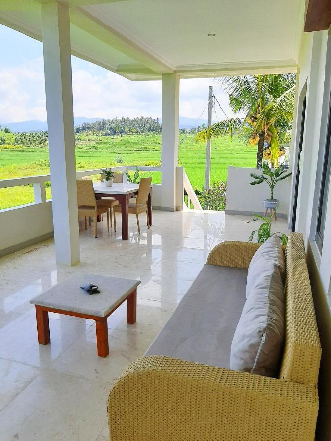 Medewi Manor Aparthotel Airsatang Εξωτερικό φωτογραφία