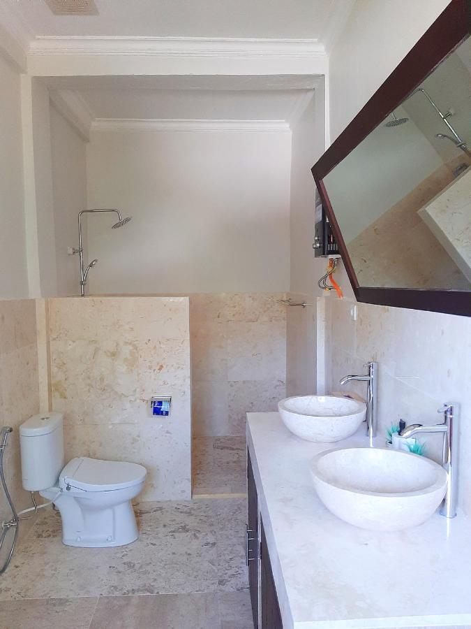 Medewi Manor Aparthotel Airsatang Εξωτερικό φωτογραφία