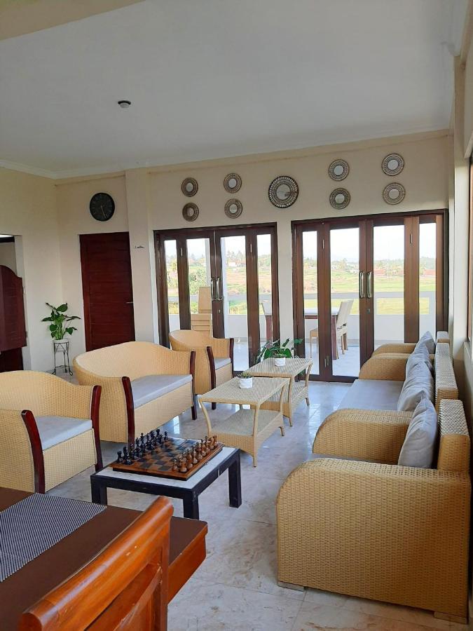 Medewi Manor Aparthotel Airsatang Εξωτερικό φωτογραφία