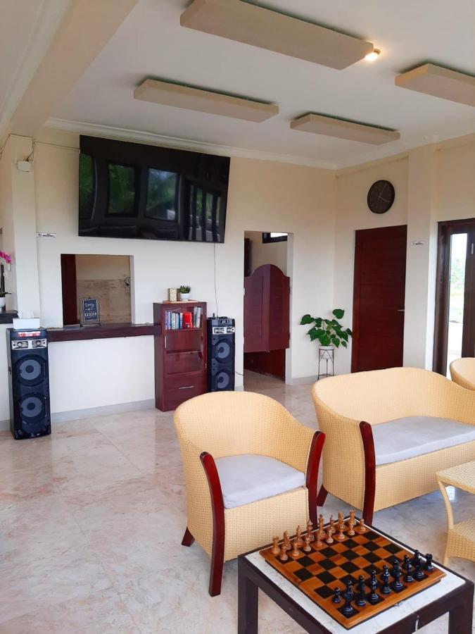 Medewi Manor Aparthotel Airsatang Εξωτερικό φωτογραφία